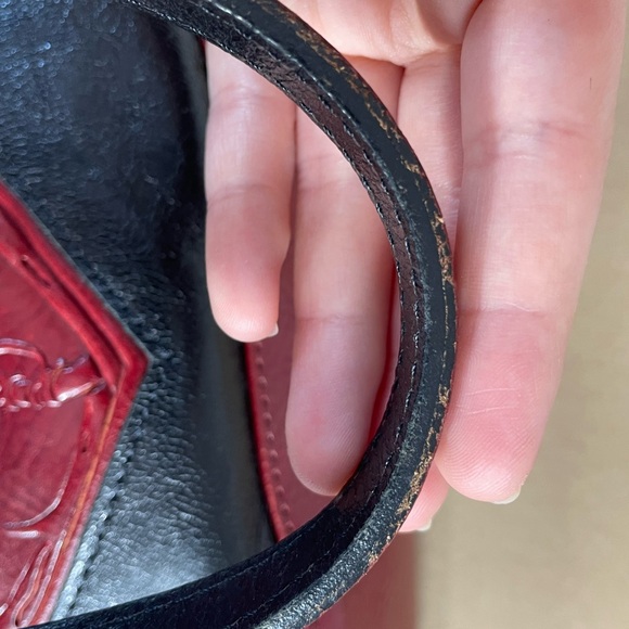 Handmade Turtle Ridge Black/Red Leather Shoulder Bag/Purse w Tooled Birds (Rare) - Picture 14 of 14